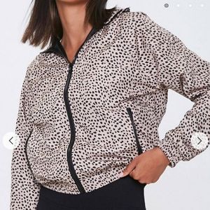 Forever21 activewear cheetah set